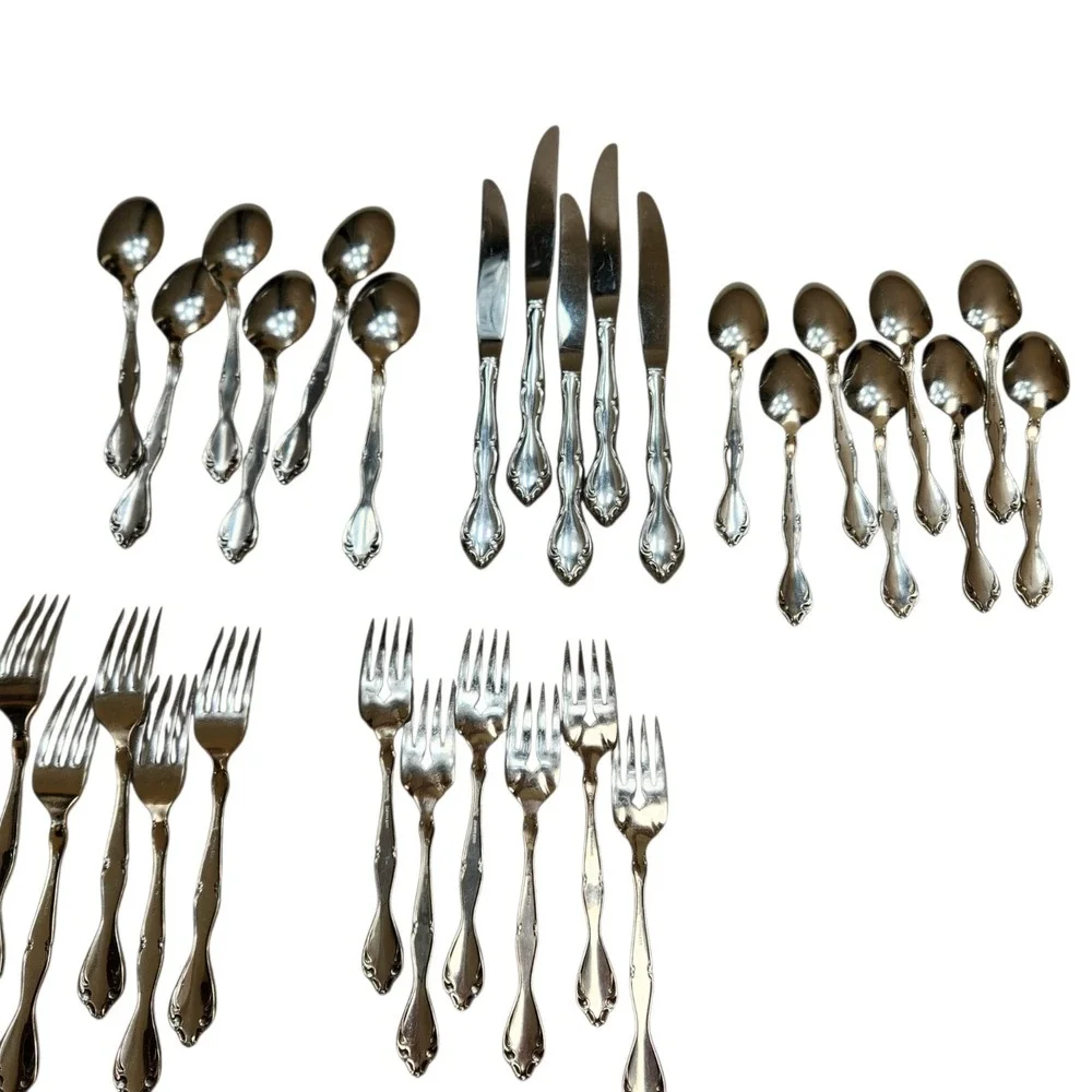Oneida Community 5 Settings Stainless Chatelaine Flatware Betty Crocker 30 Piece